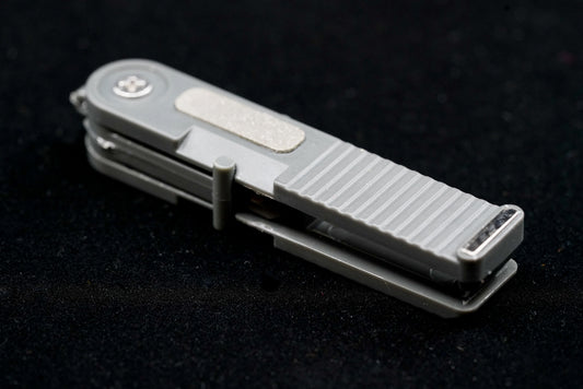 Tactical Fly Fisher Nipper/Threader/Hook Hone