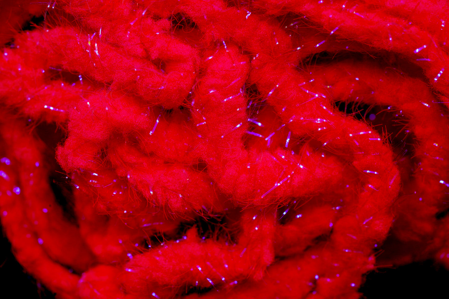 Fasna Egg-Fly UV Chenille
