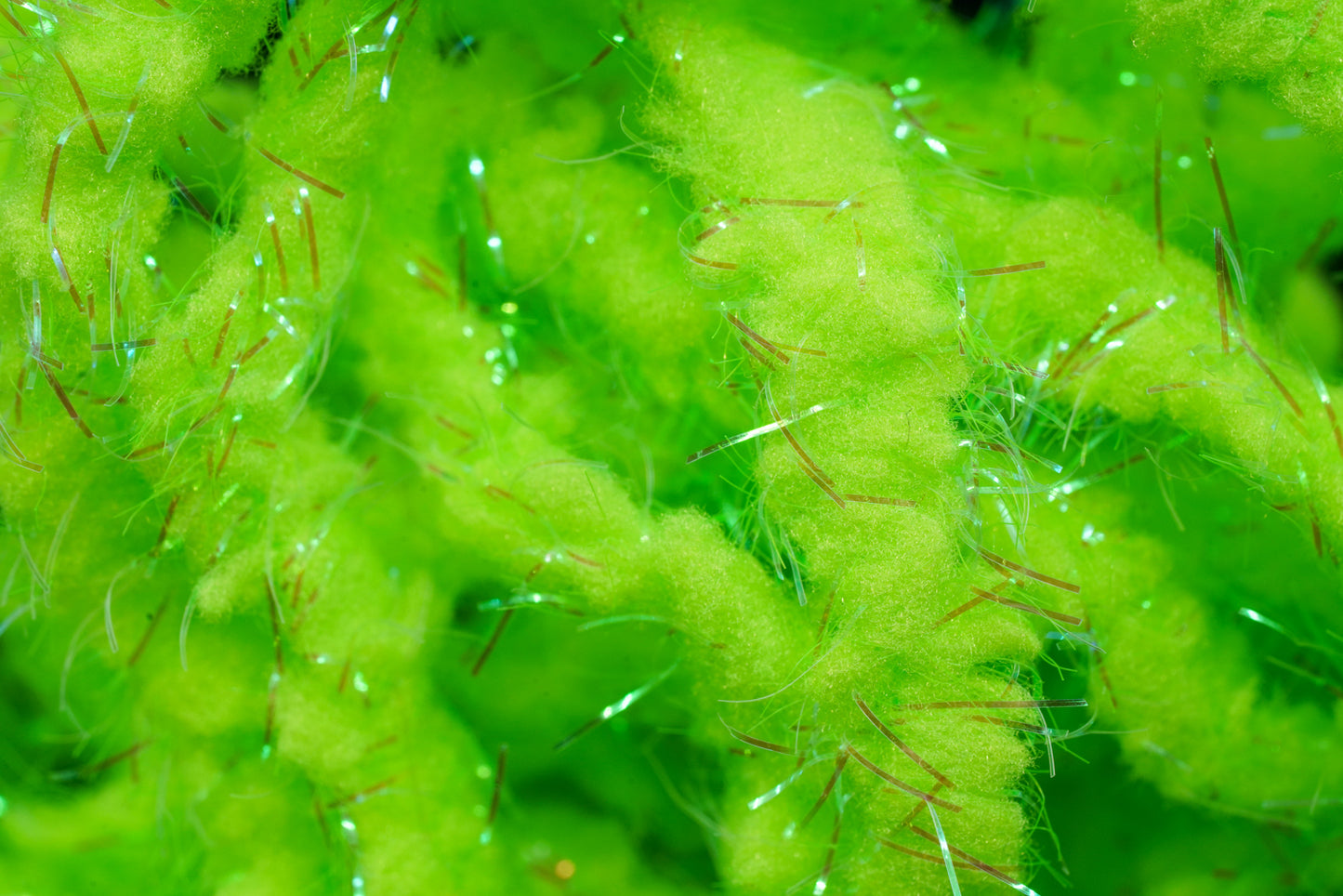 Fasna Egg-Fly Pearl Chenille